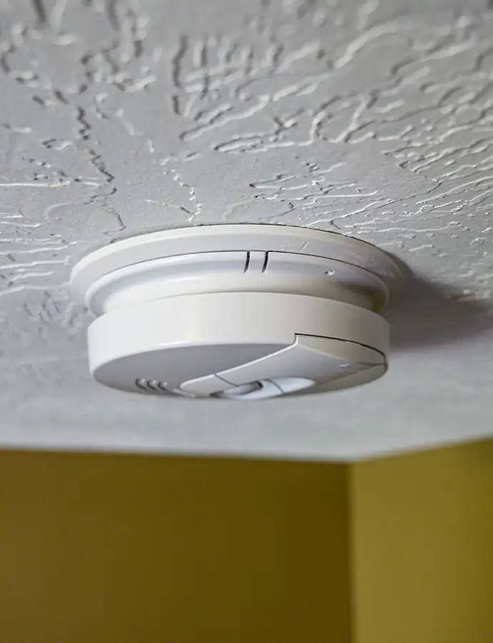 Handyman services - electrical services, smoke detector - Springfield, IL